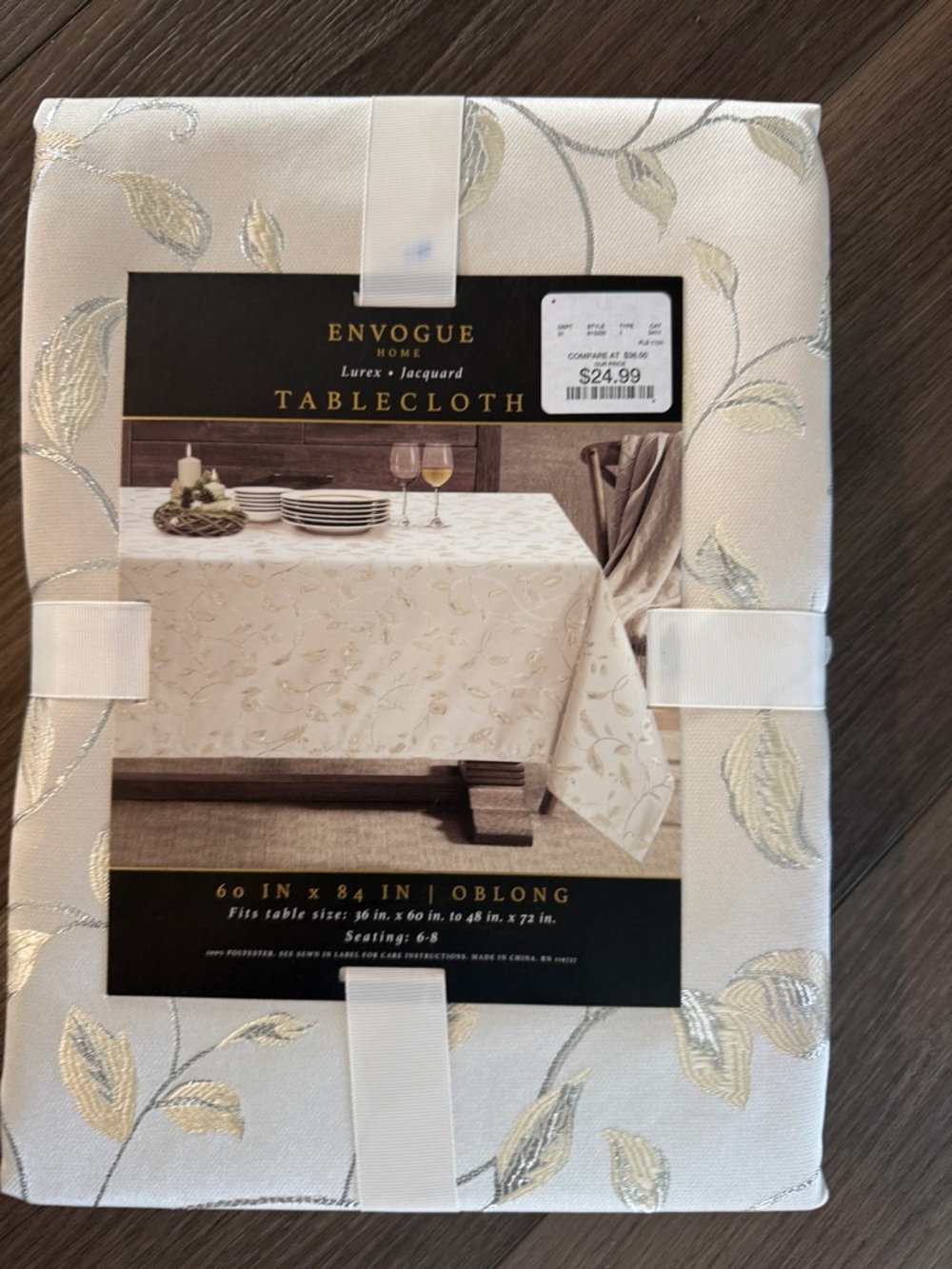 NWT - Envogue Home Oblong Tablecloth - 60x84